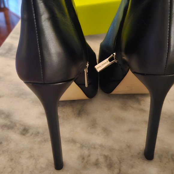 Gianni Bini Conelle ankle boots size 7 - Picture 4 of 8